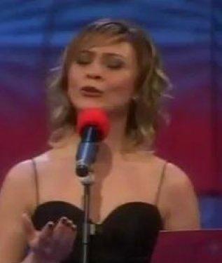 Yaşar Nuri Öztürk nişanlandı