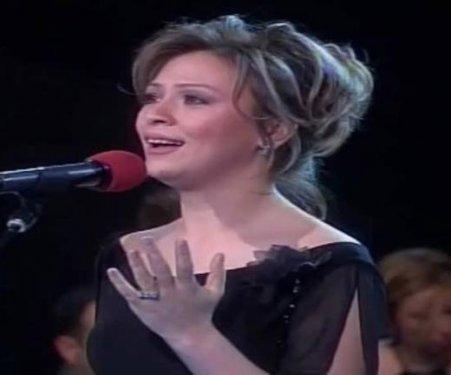 Yaşar Nuri Öztürk nişanlandı