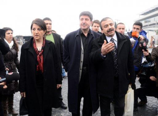 BDP'liler İmralı'ya gitti