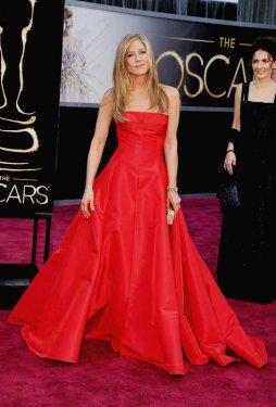 85. Oscar Töreni - Kırmızı Halı 