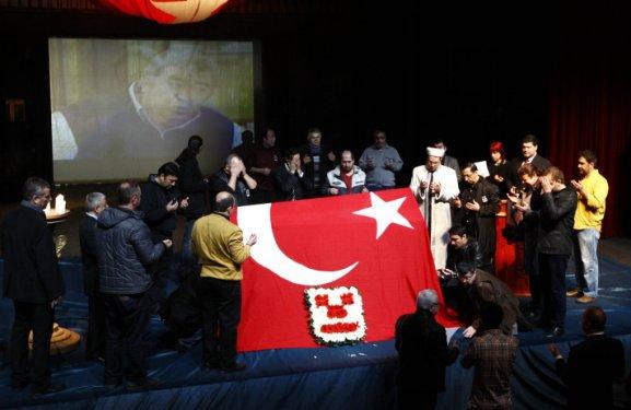 Osman Gidişoğlu son yolculuğuna uğurlandı