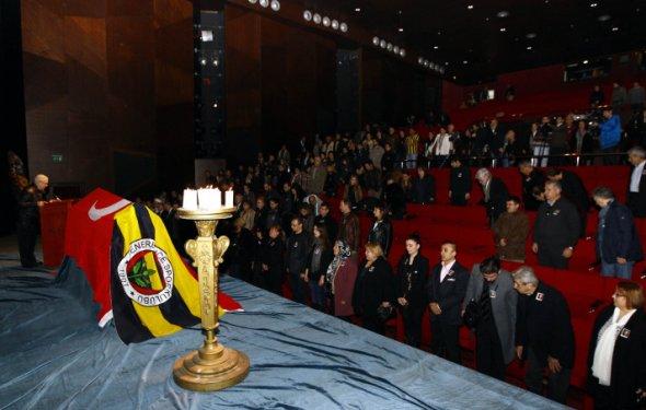 Osman Gidişoğlu son yolculuğuna uğurlandı