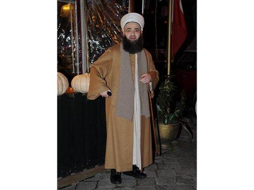 Cübbeli Ahmet'in boğaz keyfi