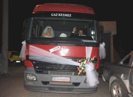 Gelin arabası arkası yazıları