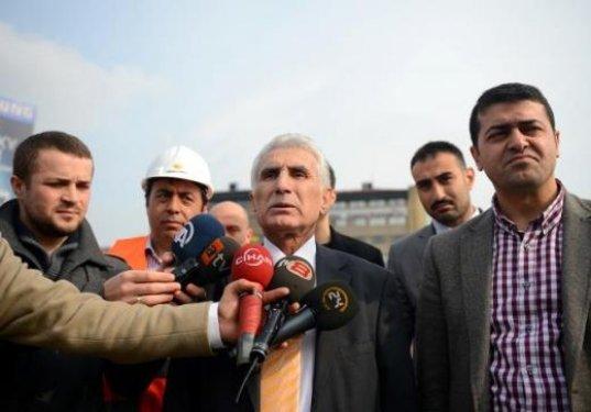 Talatpaşa köprüsü taşınarak yıkılıyor