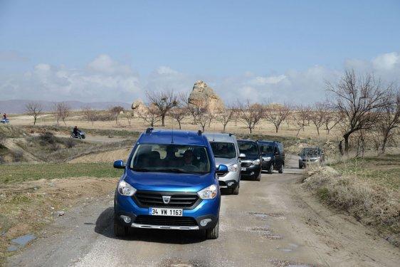 Dacia'dan 2 yeni model Dacia Lodgy ve Dokker & Dokker VAN
