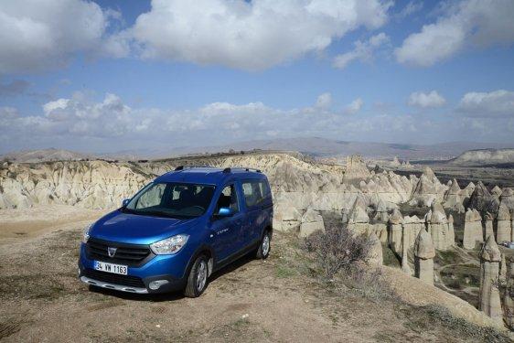 Dacia'dan 2 yeni model Dacia Lodgy ve Dokker & Dokker VAN