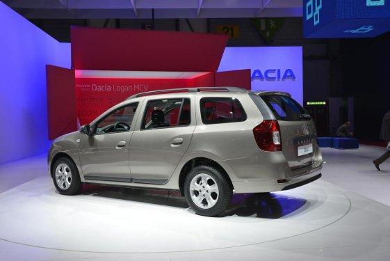 2014 Dacia Logan MCV Cenevre’de