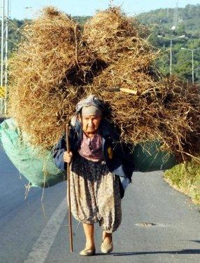 Gadının adı mı var