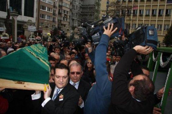 Metin Serezli son yolculuğuna uğurlandı