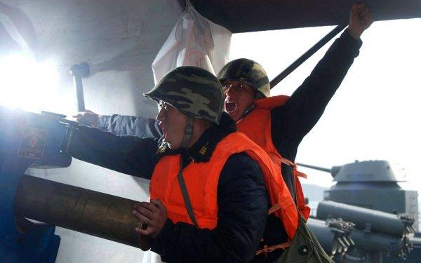 Kim Jong Un'un askeri gezisinden kareler