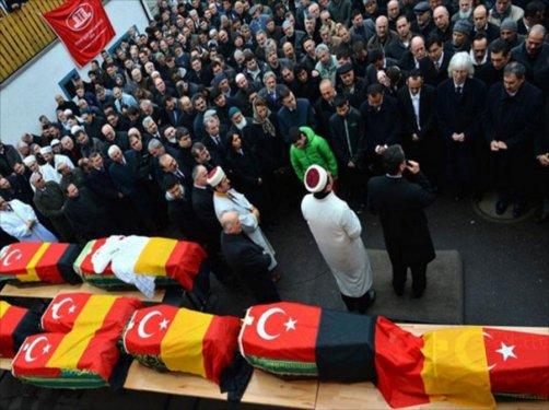 Almanya'da ölen Türklerin cenaze namazı
