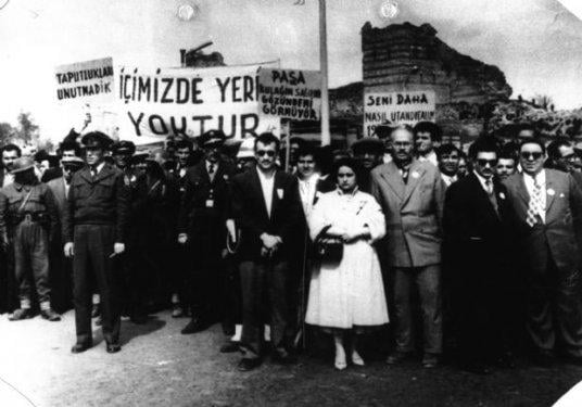 İnönü’ye linç girişimi