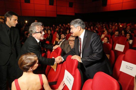 Aşk Kırmızı filminin galası