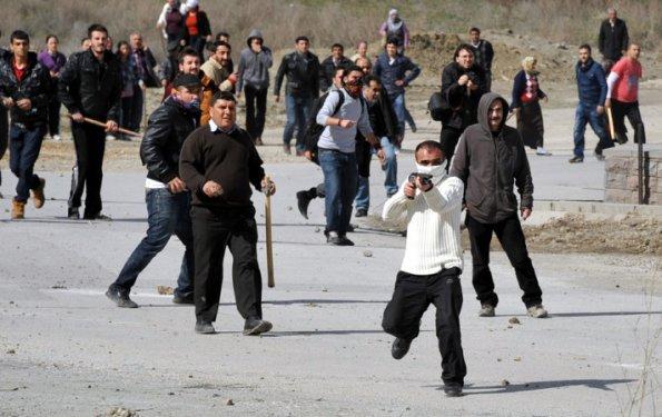 Ankara Dikmen'de gecekonducu terörü