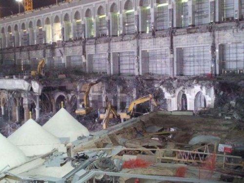 İngiliz gazetesi Kabe fotoğrafları yayınladı