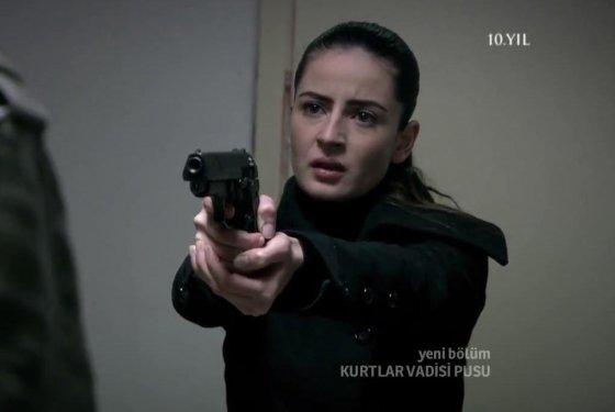 Kurtlar Vadisi güzelleri