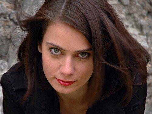 Kurtlar Vadisi güzelleri