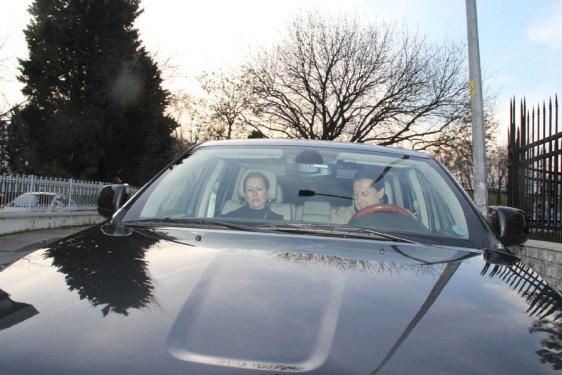 Ahmet Özhan gençlik aşkıyla ilk kez görüntülendi