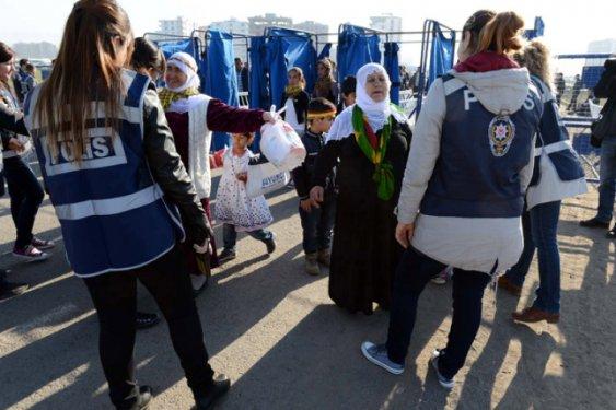 Diyarbakır'da tarihi Nevruz kutlaması