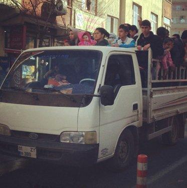 Diyarbakır'da tarihi Nevruz kutlaması