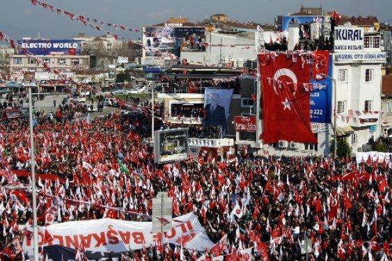 MHP'nin Bursa'daki Kuruluş Mitingi