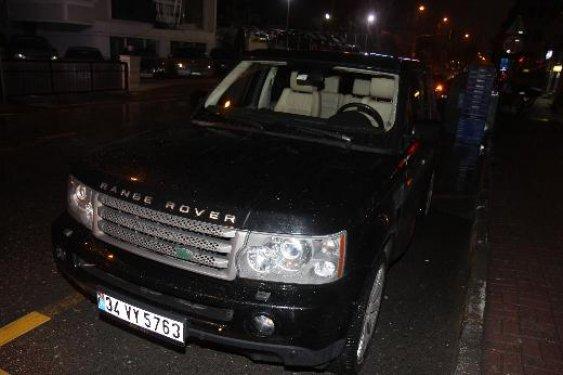 Mahmut Kırmızıgül babasının aracıyla gezmede