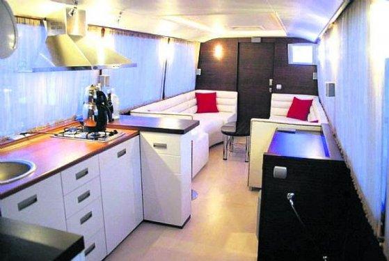 Cem Yılmaz'ın gösterisinde bahsettiği Kakabüs