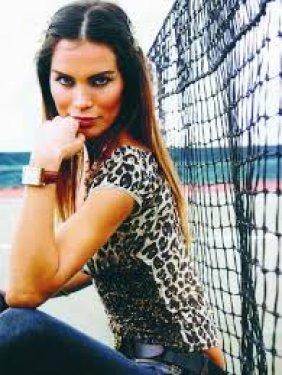 Ünlüler hangi takımı tutuyor