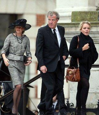  Margaret Thatcher uğurlanıyor