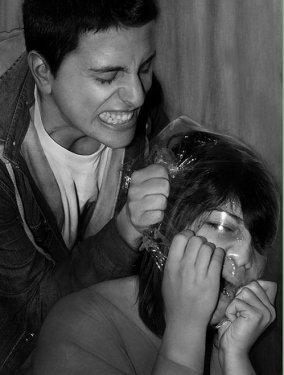 İnanılmaz karakalem çalışmaları