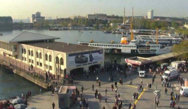 Kadıköy'deki Eminönü iskelesine vapur çarptı - Resim 9