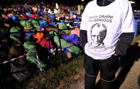 Çanakkale'de şafak yürüyüşü