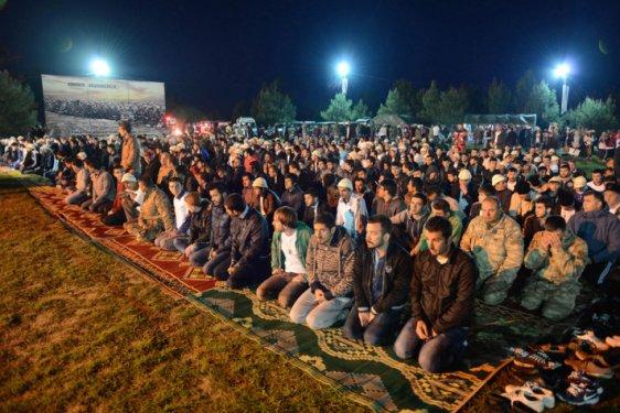 Çanakkale'de şafak yürüyüşü