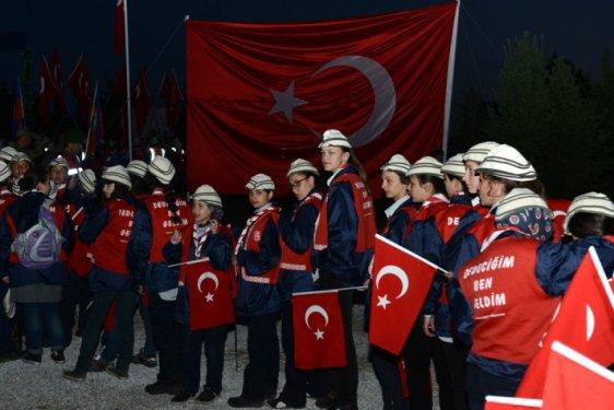 Çanakkale'de şafak yürüyüşü