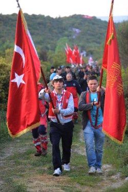 Çanakkale'de şafak yürüyüşü