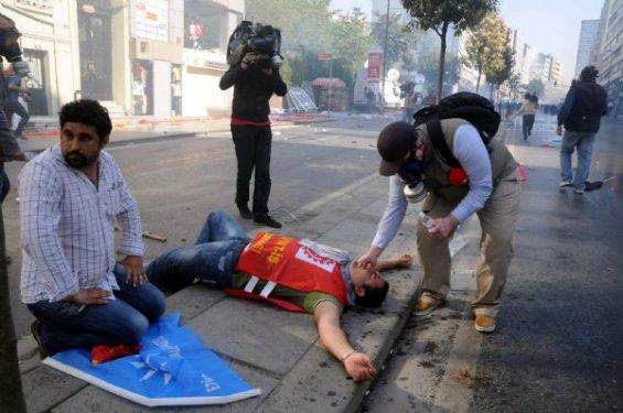 İstanbul'da olaylı 1 Mayıs kutlaması 