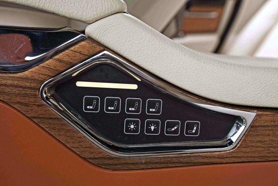 Dacia Duster'a mat dokunuş