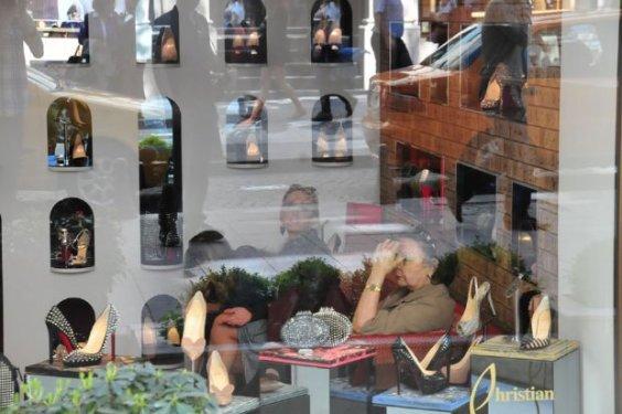 Saba Tümer farkında olmadan frikik verdi