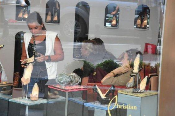 Saba Tümer farkında olmadan frikik verdi