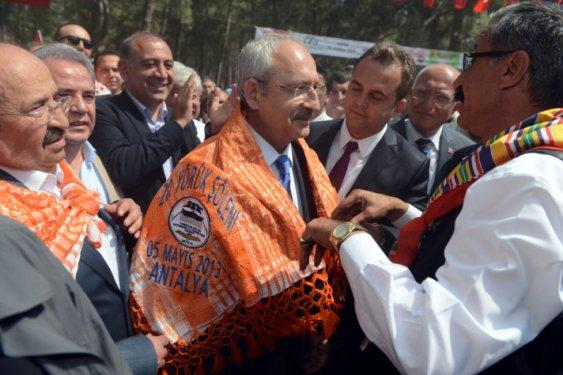 Kılıçdaroğlu: Alperenlerin ocağına geldim