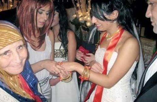 Çocuklarının mürüvetini gören ünlüler