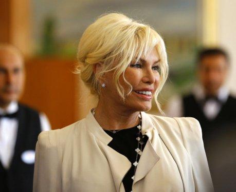 Meclis'te Ajda Pekkan rüzgarı