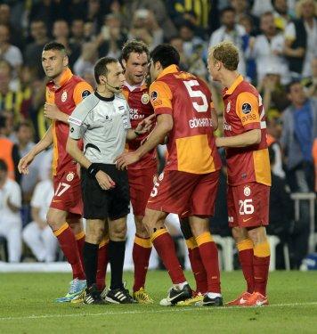Fenerbahçe - Galatasaray maçının fotoğrafları