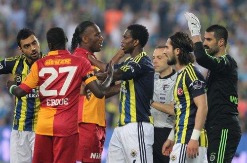 Fenerbahçe - Galatasaray maçının fotoğrafları