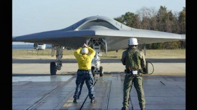 ABD'nin X-47 B Savaş Uçağı