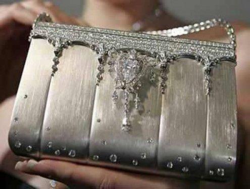 Pahalı ve gereksiz eşyalar