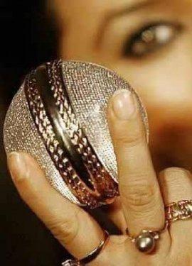 Pahalı ve gereksiz eşyalar