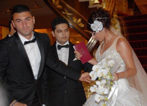 Burak Yılmaz'ı ağlatan düğün