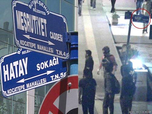 Bayrak yakma eyleminin karşılaştırmalı fotoğrafları